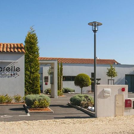 Hotel-Restaurant L'Aquarelle Breuillet  Екстериор снимка