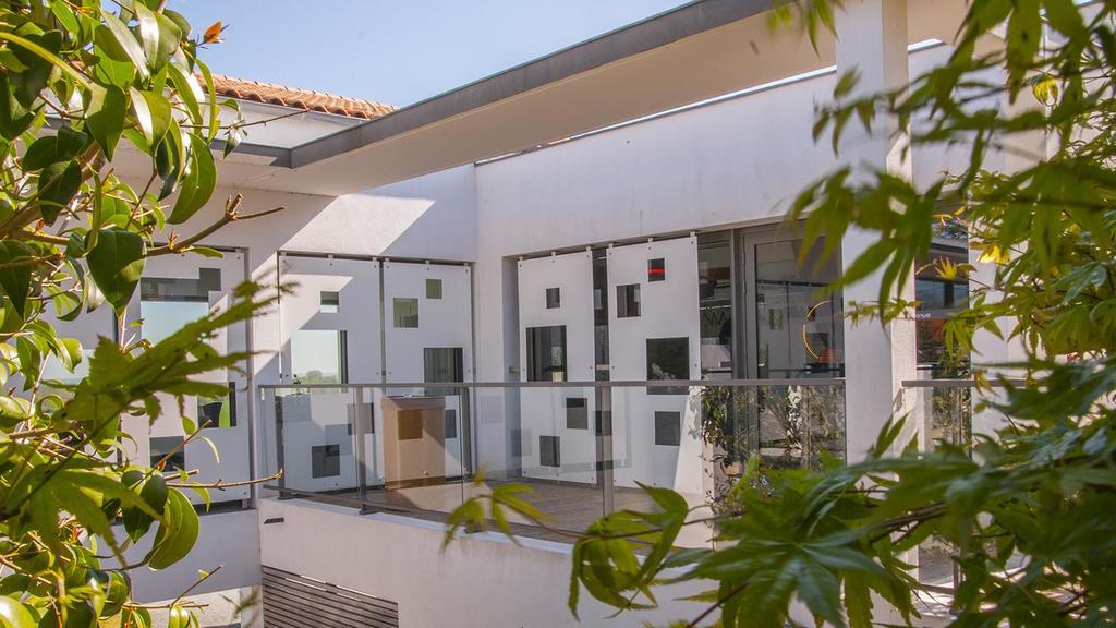 Hotel-Restaurant L'Aquarelle Breuillet  Екстериор снимка